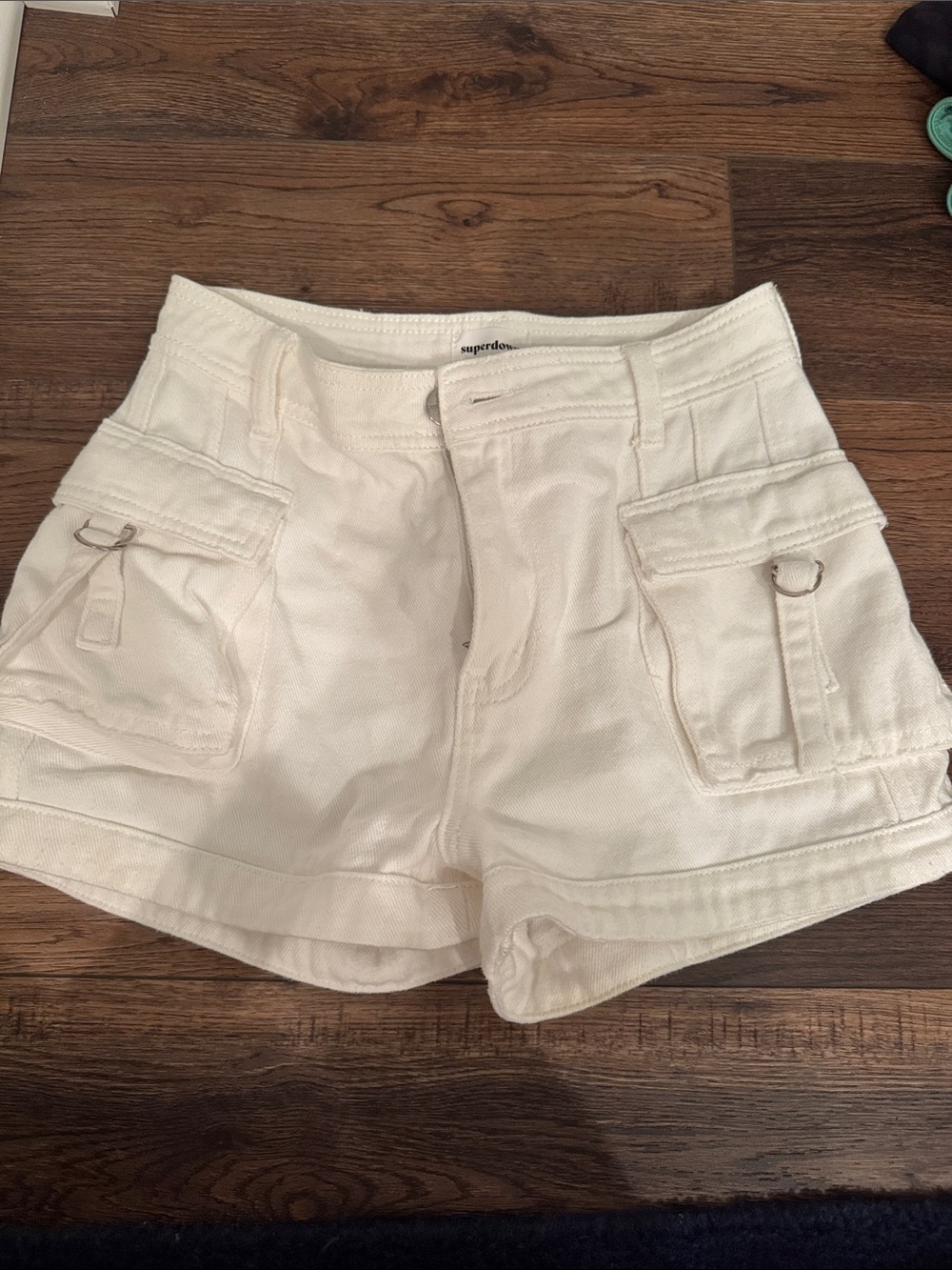 superdown Cream Cargo Pocket Women’s Shorts